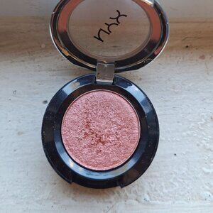✨ NYX Single Eyeshadow – Fireball (Swatched)